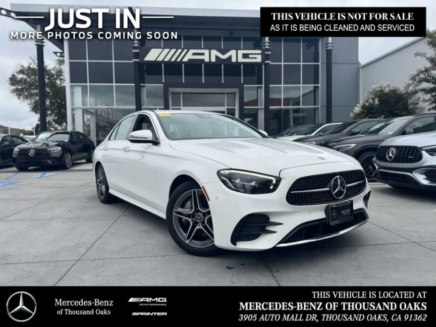 2022 Mercedes Benz E 350 photo 1