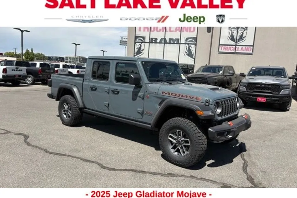 2025 Jeep Gladiator Mojave photo 1