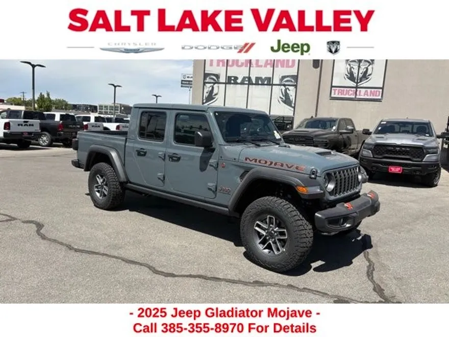 2025 Jeep Gladiator Mojave photo 1