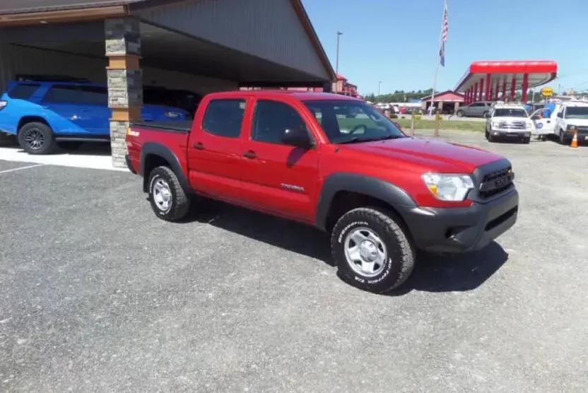2015 Toyota Tacoma Double Cab PreRunner photo 1