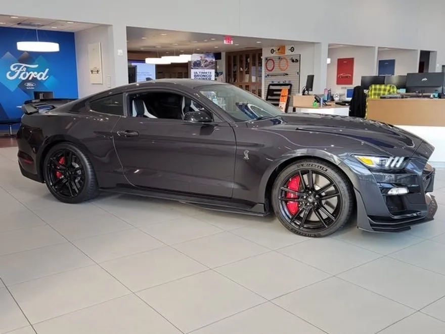 2022 Ford Mustang Shelby GT500 photo 1