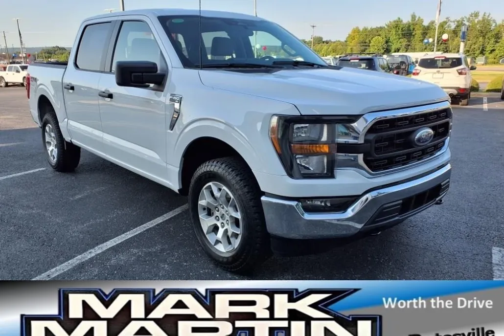 2023 Ford F-150 XLT photo 1
