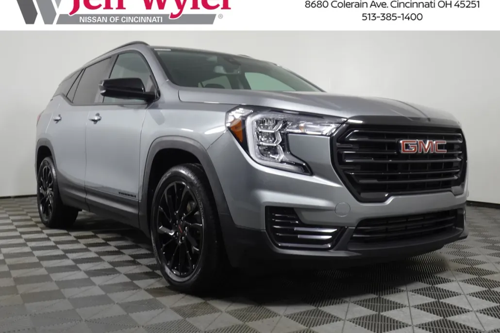 2023 Gmc Terrain SLE photo 1