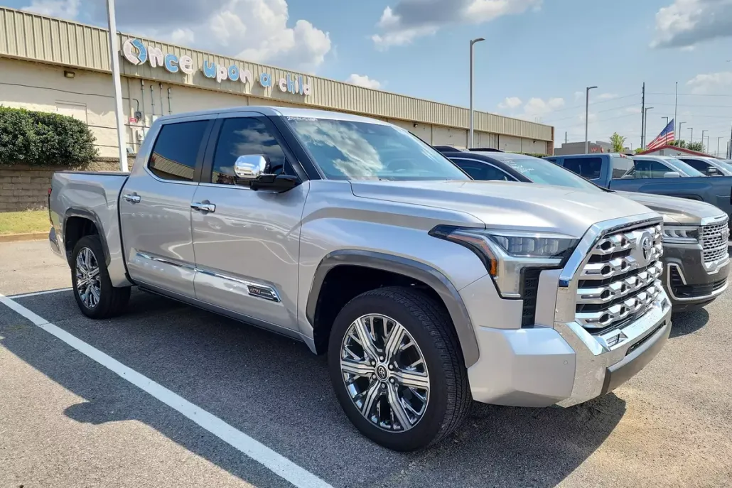 2025 Toyota Tundra 1794 Edition CrewMax photo 1