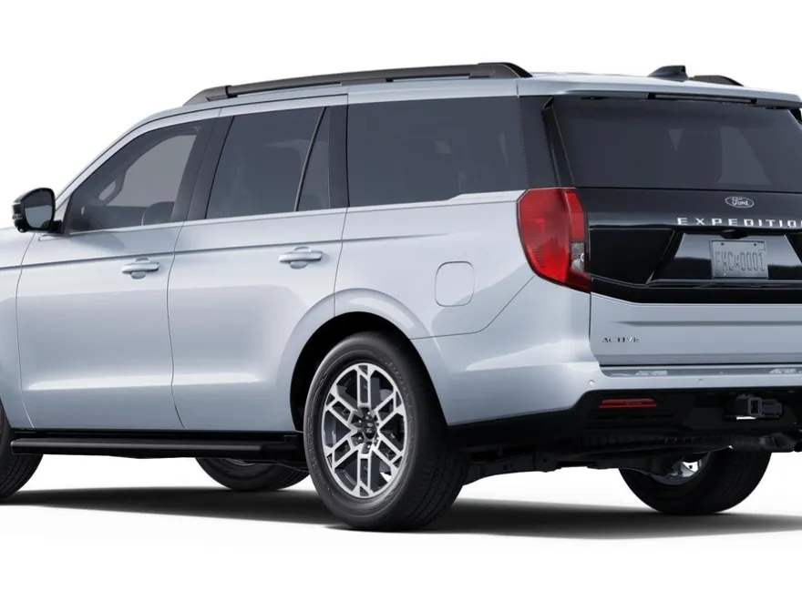 2025 Ford Expedition photo 1