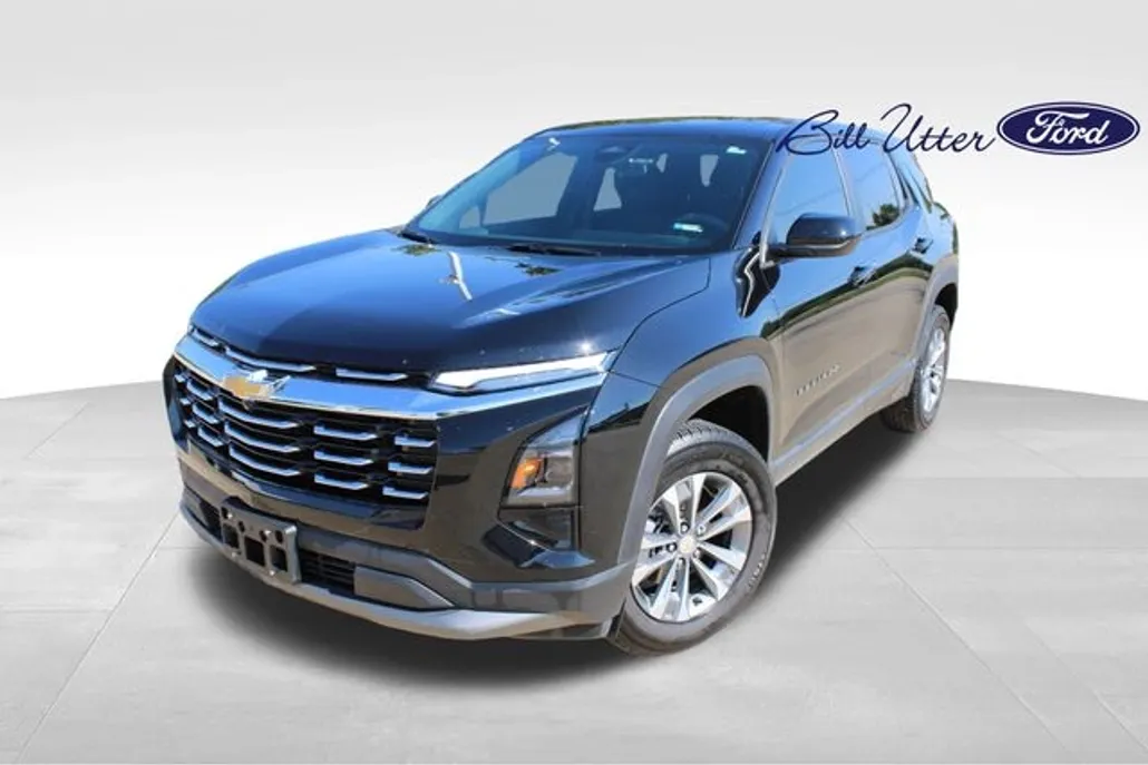 2025 Chevrolet Equinox LT photo 1