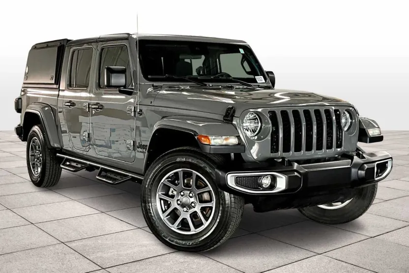 2021 Jeep Gladiator Sport S photo 1