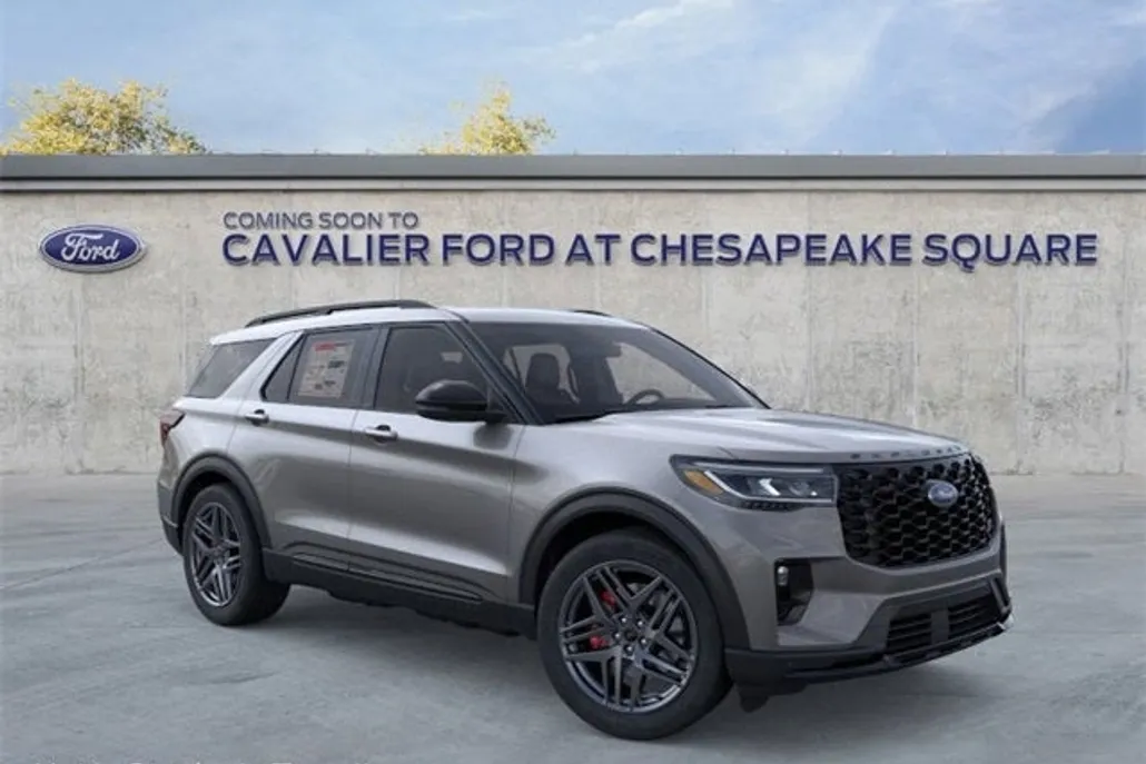 2025 Ford Explorer ST photo 1