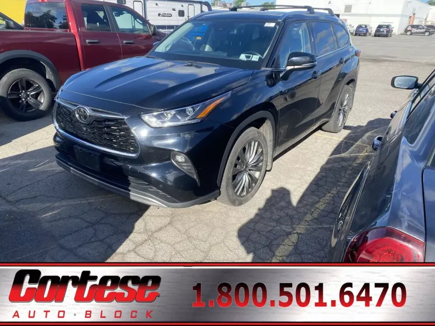 2021 Toyota Highlander Platinum photo 1