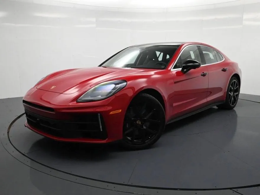 2025 Porsche Panamera 4 photo 1
