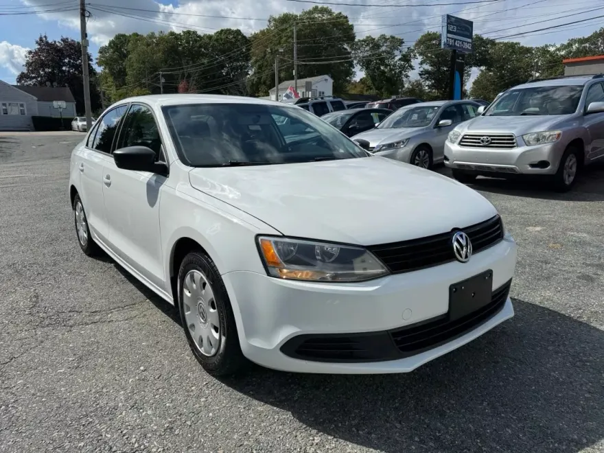 2014 Volkswagen Jetta 2.0 photo 1