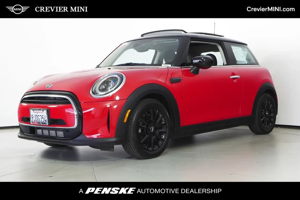 2024 Mini Cooper Signature photo 1