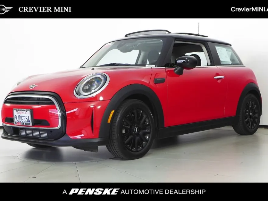 2024 Mini Cooper Signature photo 1