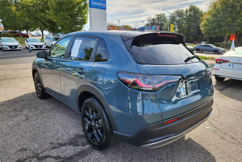 2023 Honda HR-V Sport photo 1