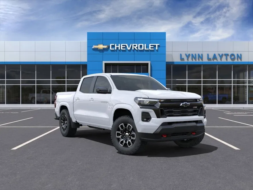 2024 Chevrolet Colorado Z71 photo 1