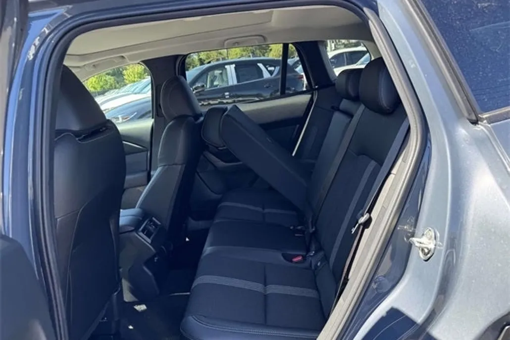 2025 Mazda CX-50 2.5 S Premium photo 1