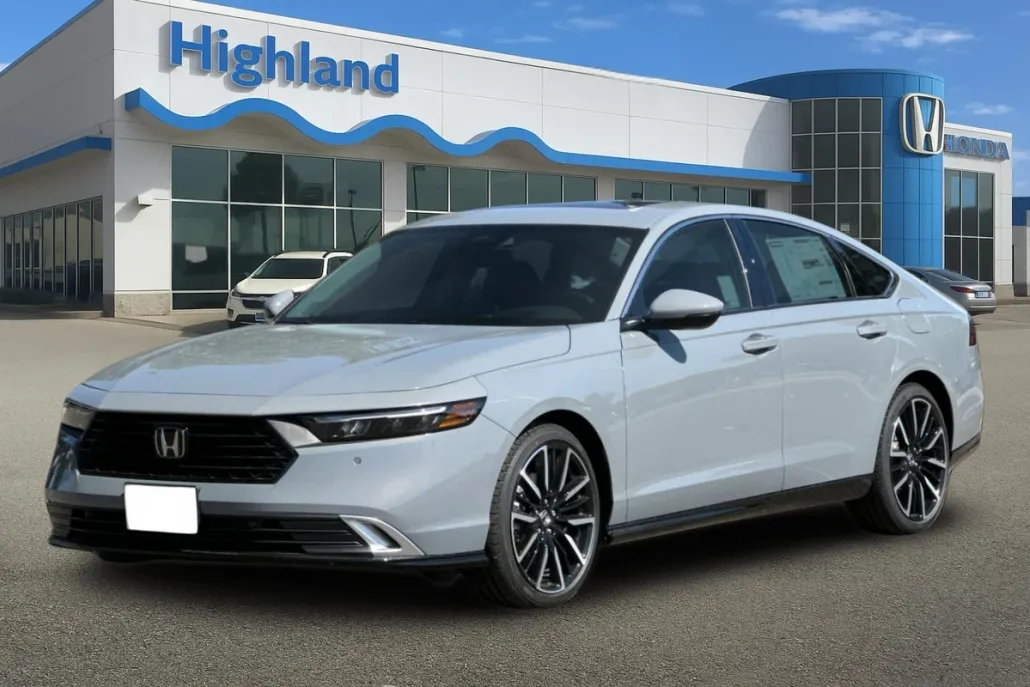 2025 Honda Accord Hybrid Touring photo 1