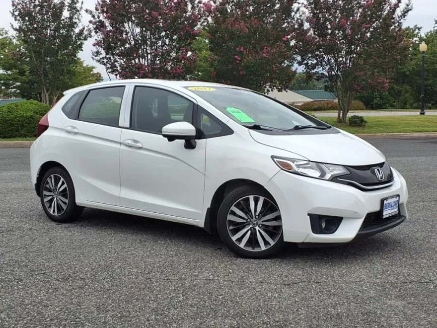 2017 Honda Fit EX photo 1