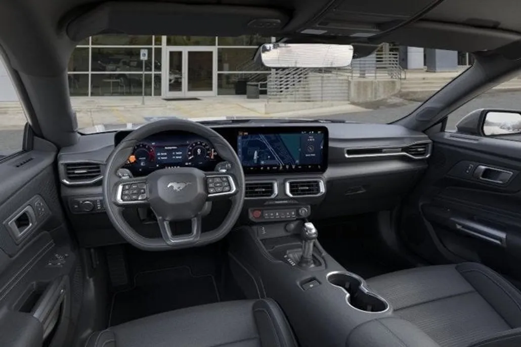 2025 Ford Mustang GT Premium photo 1