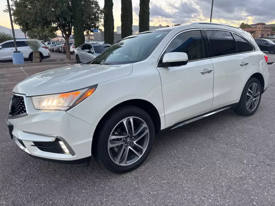 2017 Acura MDX SH-AWD Advance photo 1