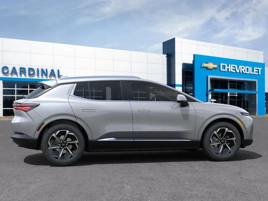 2025 Chevrolet Equinox EV 1LT photo 1