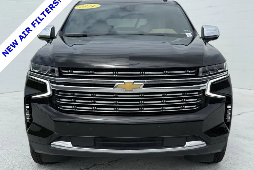 2024 Chevrolet Suburban Premier photo 1