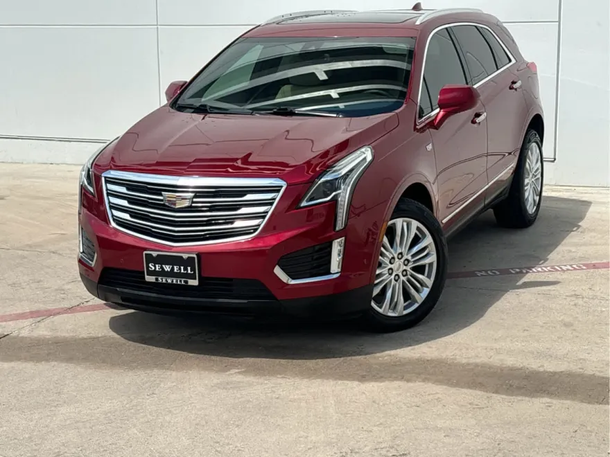 2019 Cadillac XT5 Premium Luxury photo 1