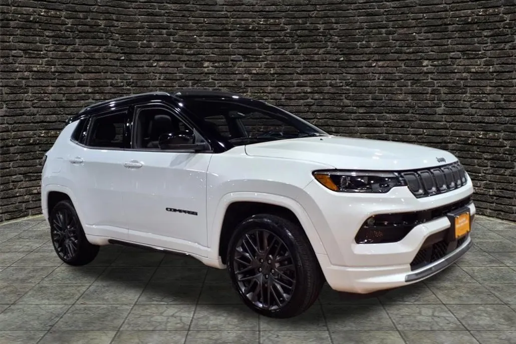 2022 Jeep Compass High Altitude photo 1