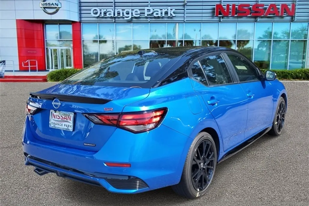 2025 Nissan Sentra SR Midnight Edition photo 1