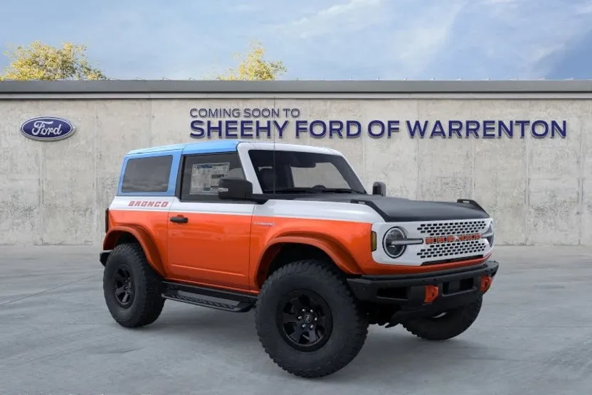2025 Ford Bronco First Edition photo 1
