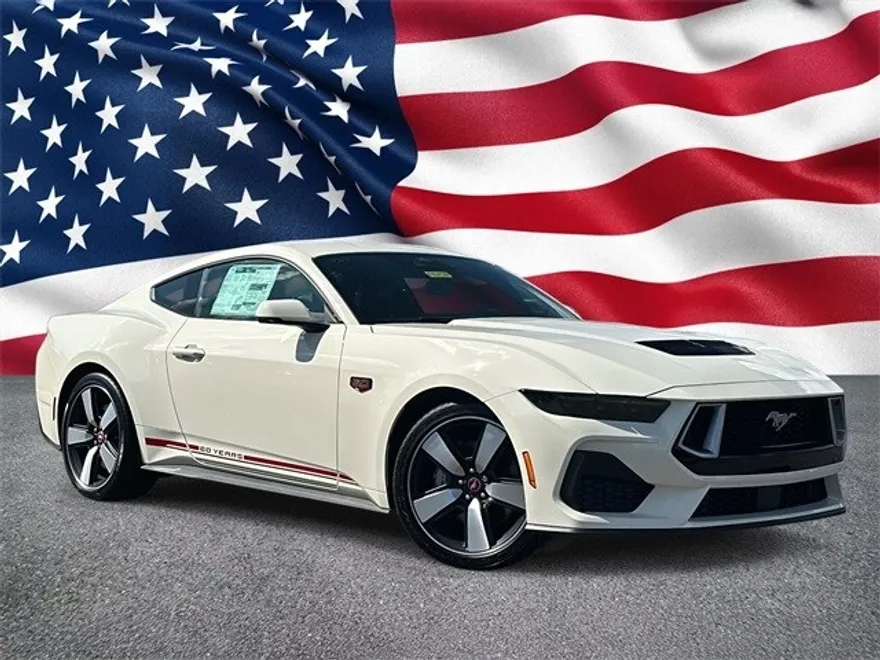 2025 Ford Mustang GT Premium photo 1