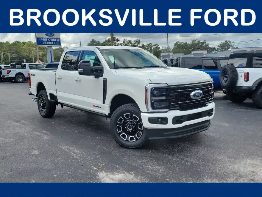 2026 Ford F-250 Platinum photo 1
