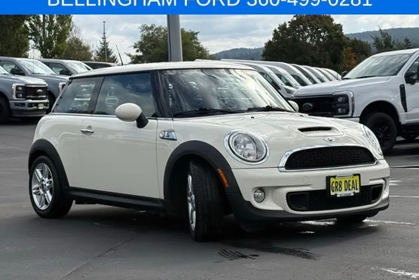 2012 Mini Cooper Hardtop S photo 1