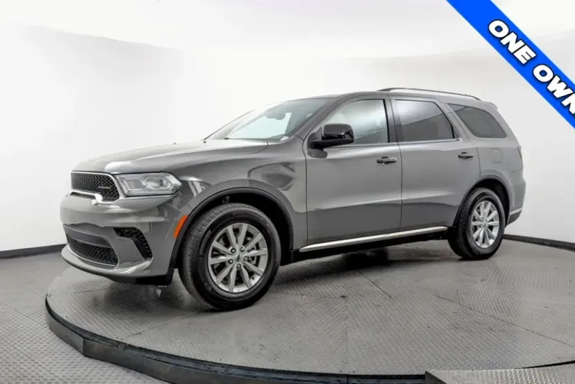 2023 Dodge Durango SXT photo 1