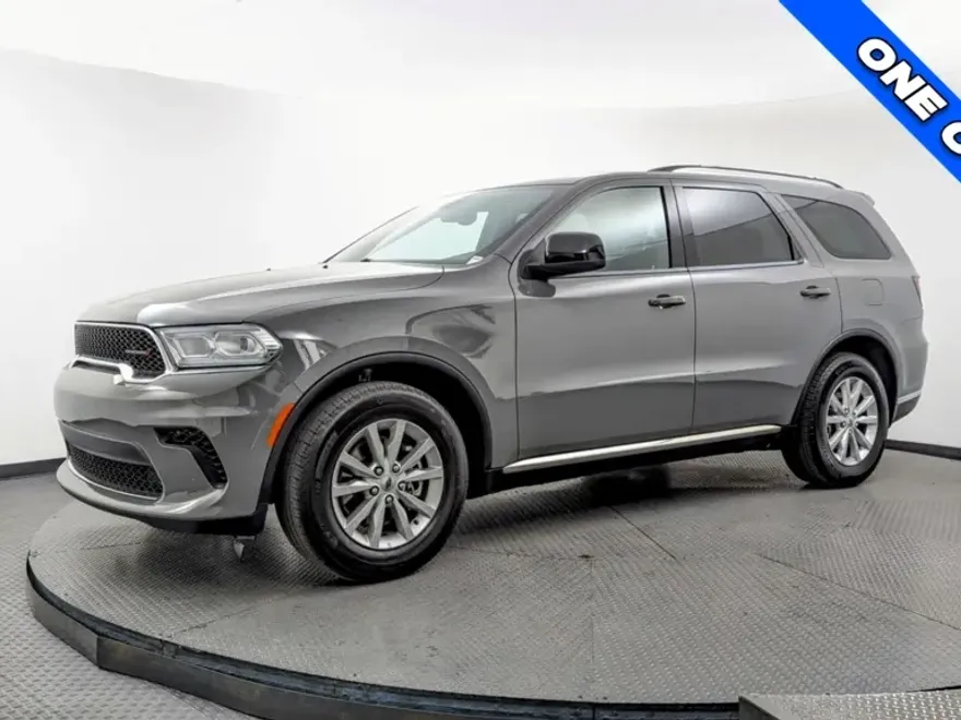 2023 Dodge Durango SXT photo 1