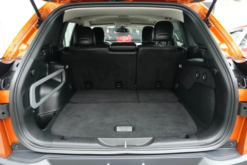 2016 Jeep Cherokee Trailhawk photo 1
