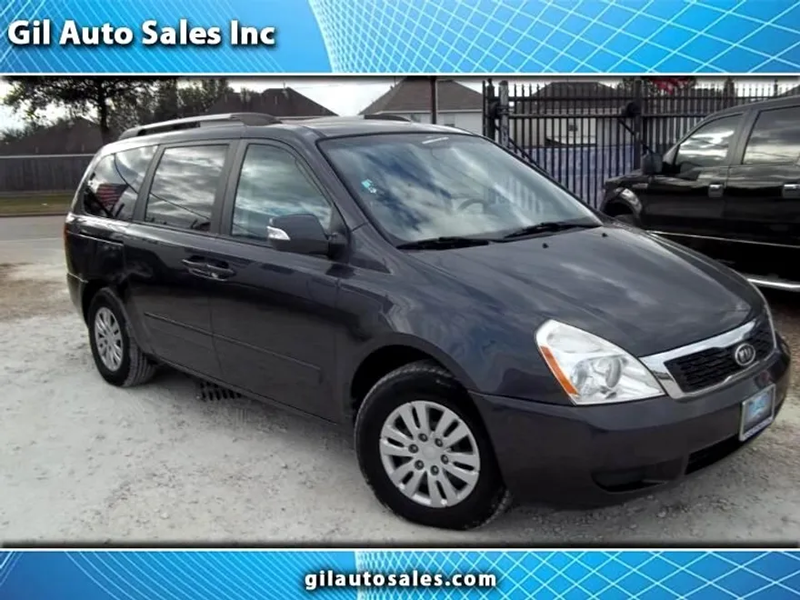 2012 Kia Sedona LX photo 1