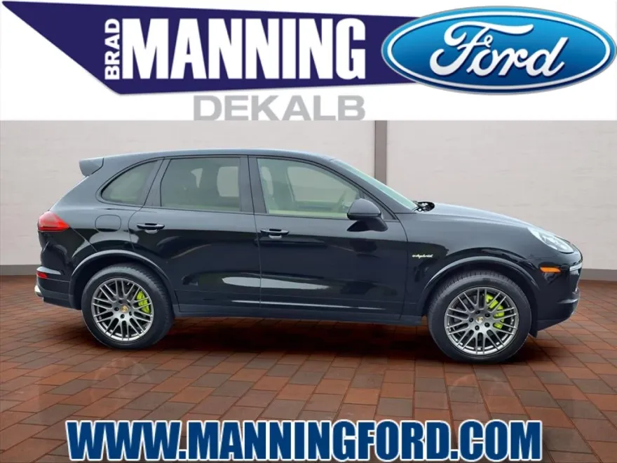 2017 Porsche Cayenne E-Hybrid S photo 1
