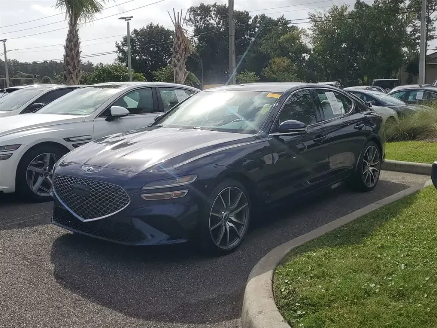2023 Genesis G70 2.0T photo 1