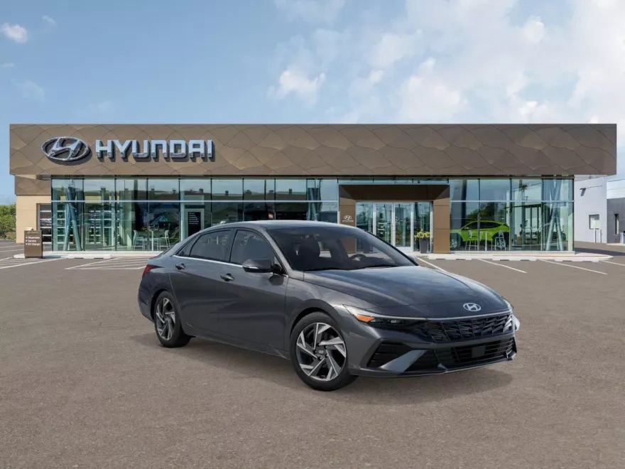 2025 Hyundai Elantra Limited photo 1