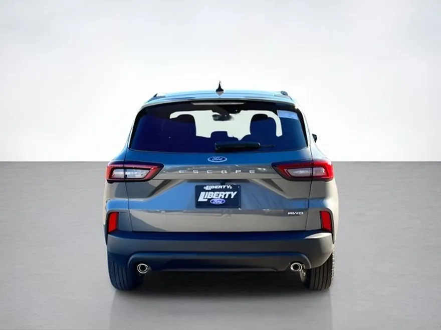 2025 Ford Escape ST-Line photo 1