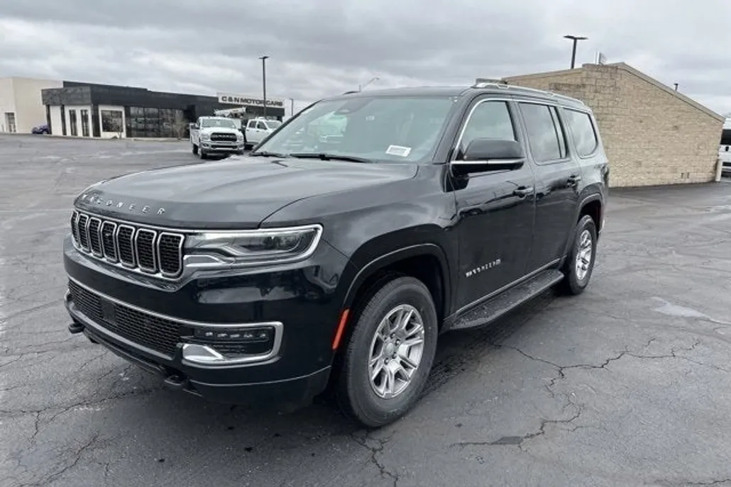 2024 Jeep Wagoneer Base photo 1