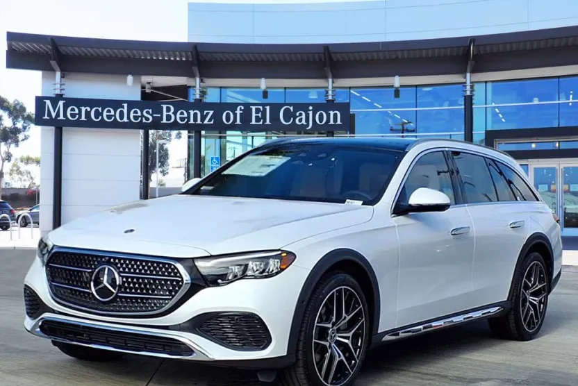 2026 Mercedes Benz E 450 4MATIC All-Terrain photo 1