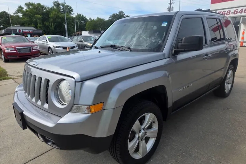 2015 Jeep Patriot High Altitude Altitude Edition photo 1