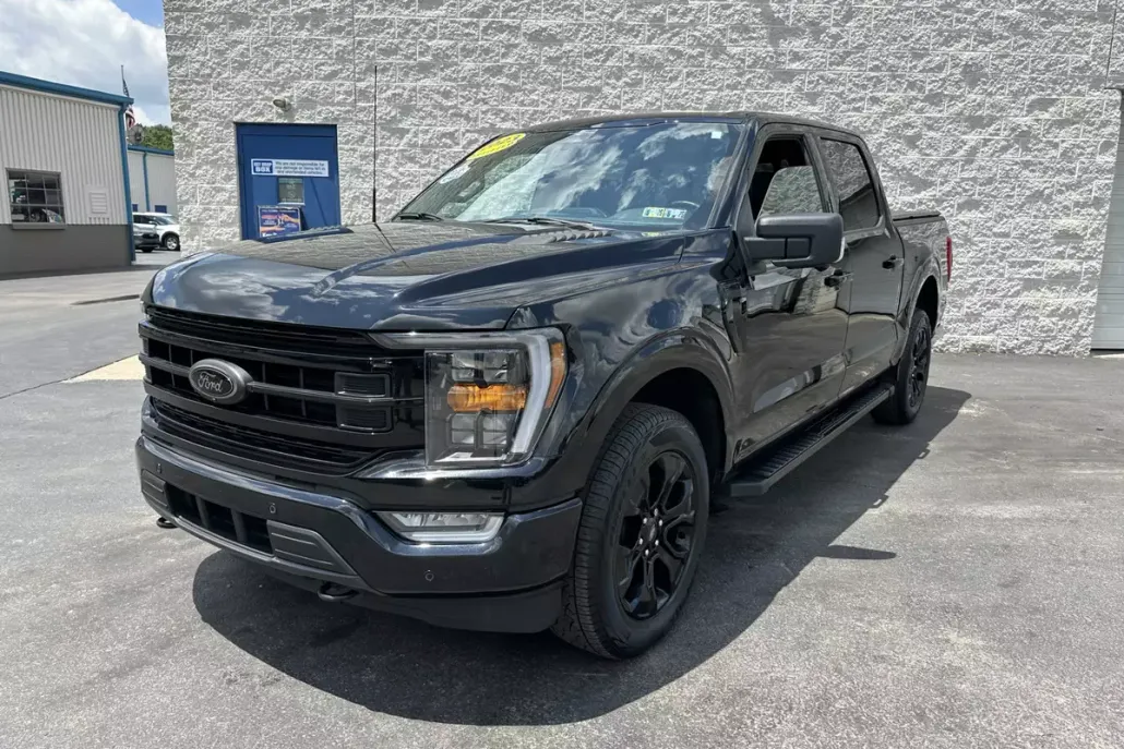 2023 Ford F-150 XLT photo 1