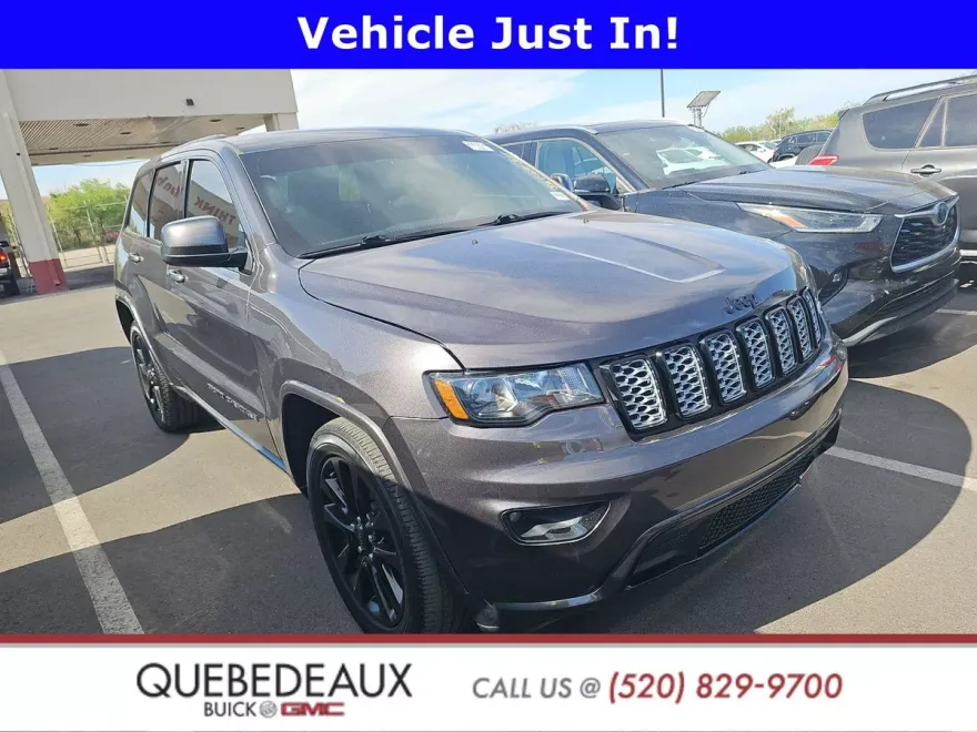2018 Jeep Grand Cherokee Altitude photo 1
