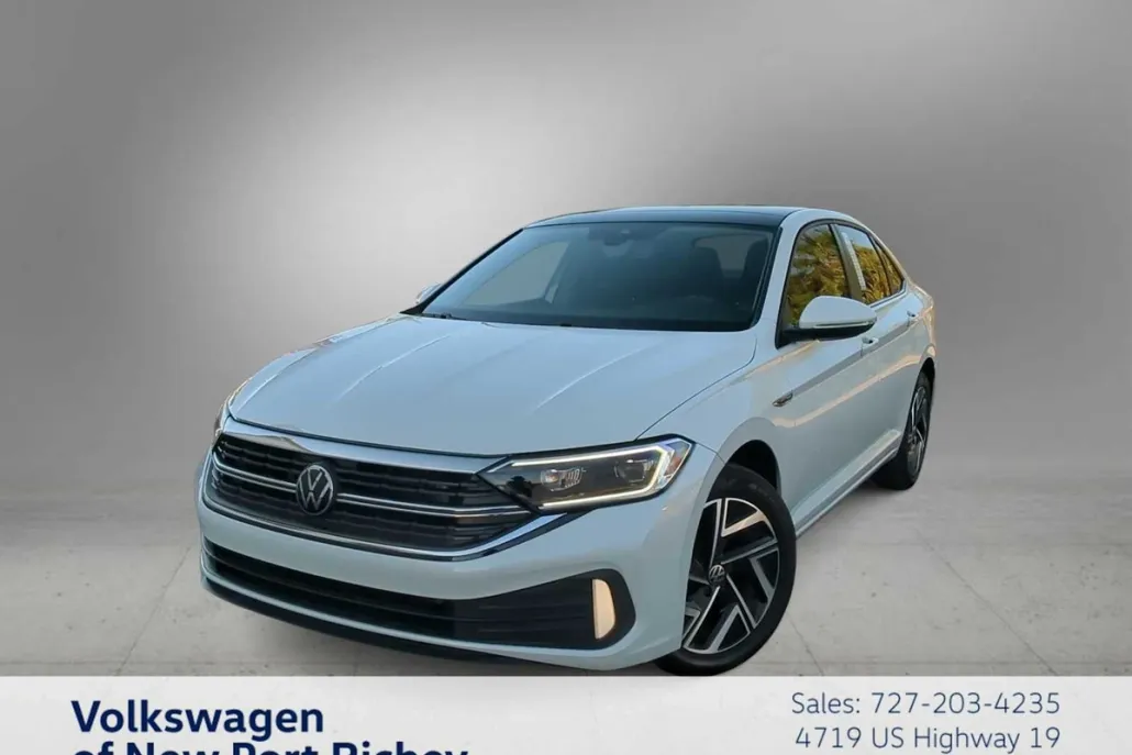 2024 Volkswagen Jetta SEL photo 1