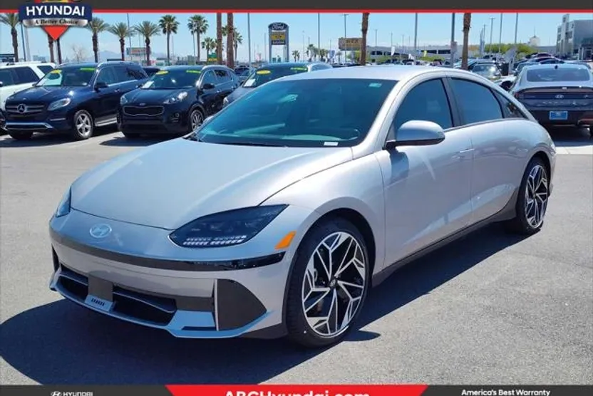 2025 Hyundai Ioniq 6 SEL photo 1