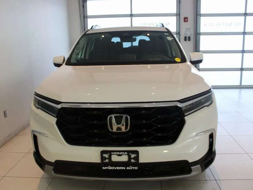 2025 Honda Pilot Elite photo 1