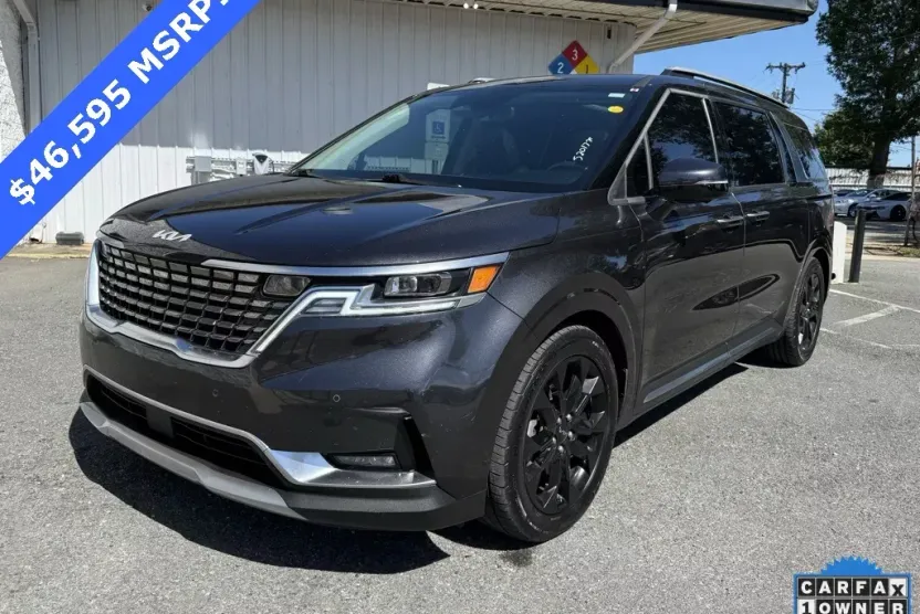 2022 Kia Carnival SX Prestige photo 1